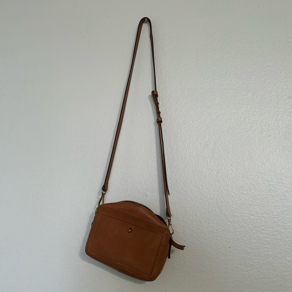 Madewell camera bag small (tan)
